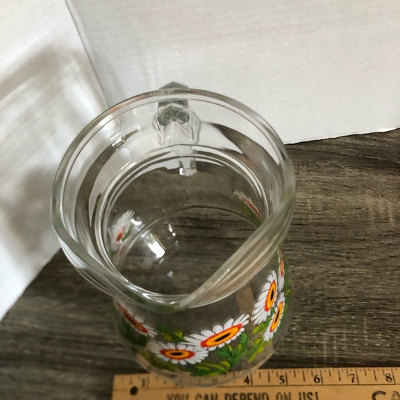 Vtg Arcopal France Daisy Print Glass Pitcher - Picture 7 of 9